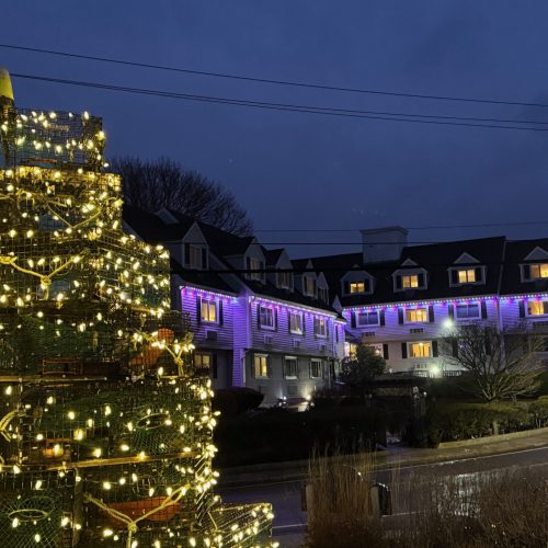 NE-Patriots-Inn-lights-scaled