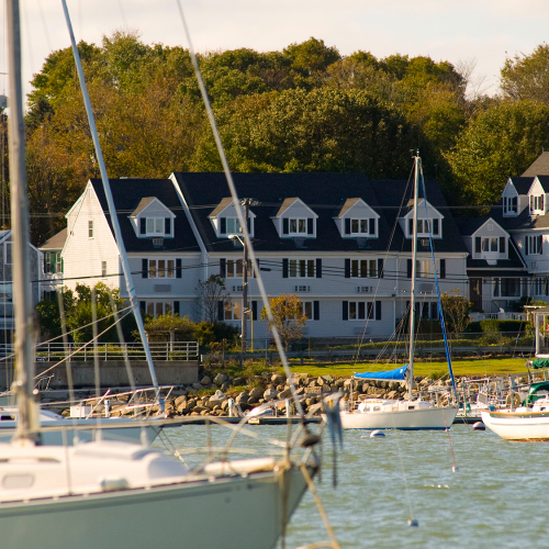 exterior_boats_inwater_2000x1125