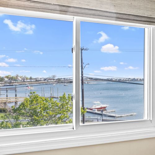 king-23-window-view